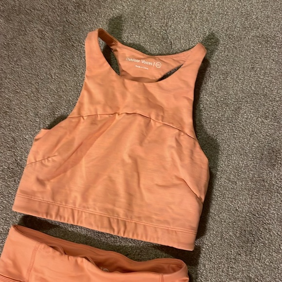 Outdoor Voices Free Form Set Athena Crop and Shorts Orange XS - Picture 2 of 3